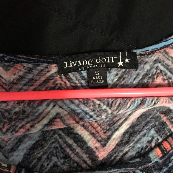 Bundle of 3 crop tops - Picture 4 of 6